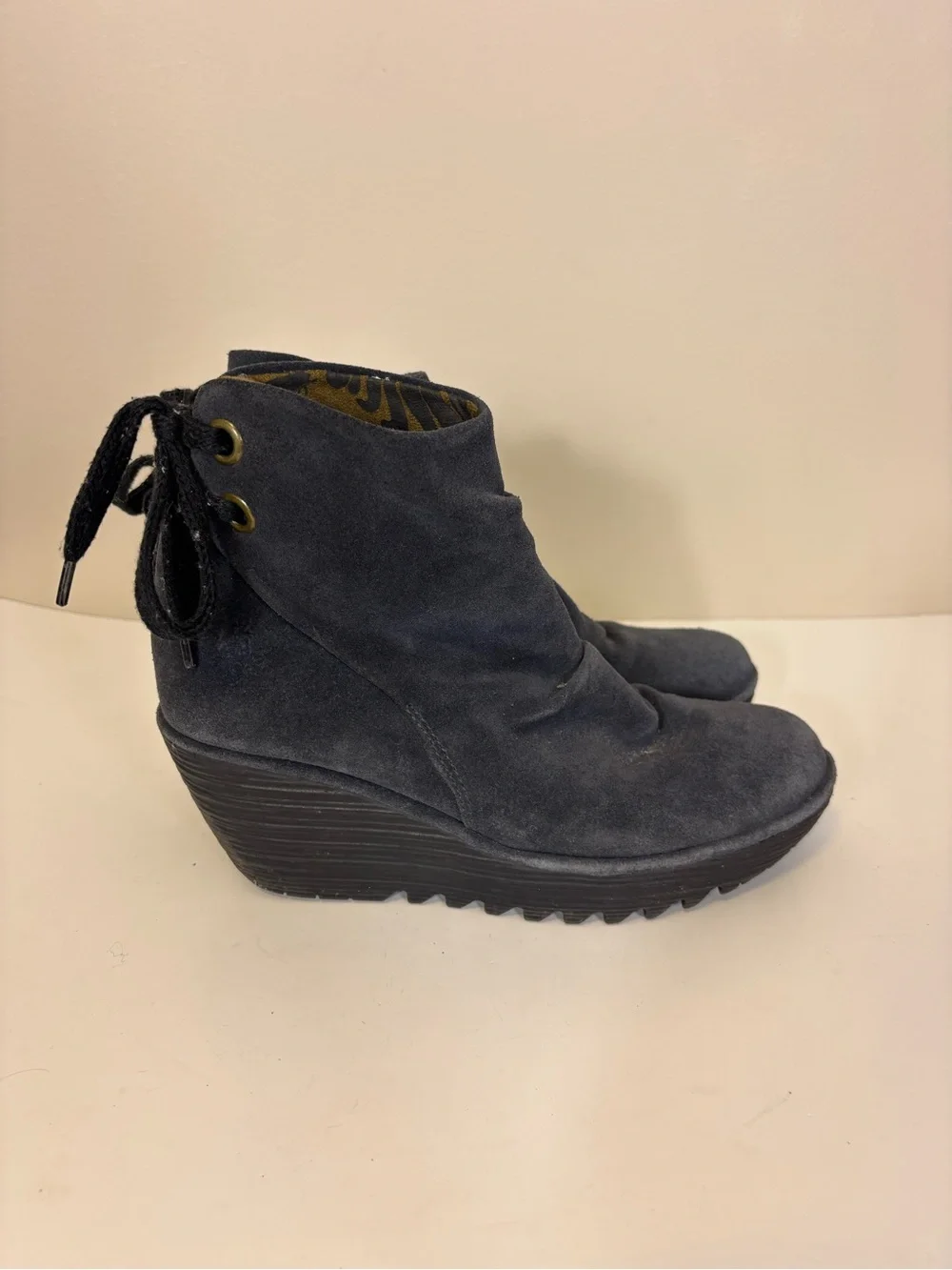 Fly London Wedge Ankle Bootie in Dark Gray - Women’s 39 = 8-8.5